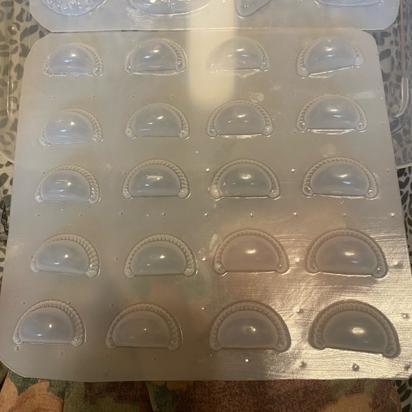 Clear Plastic Mold for Crafting (empanadas) - Picture 1 of 1